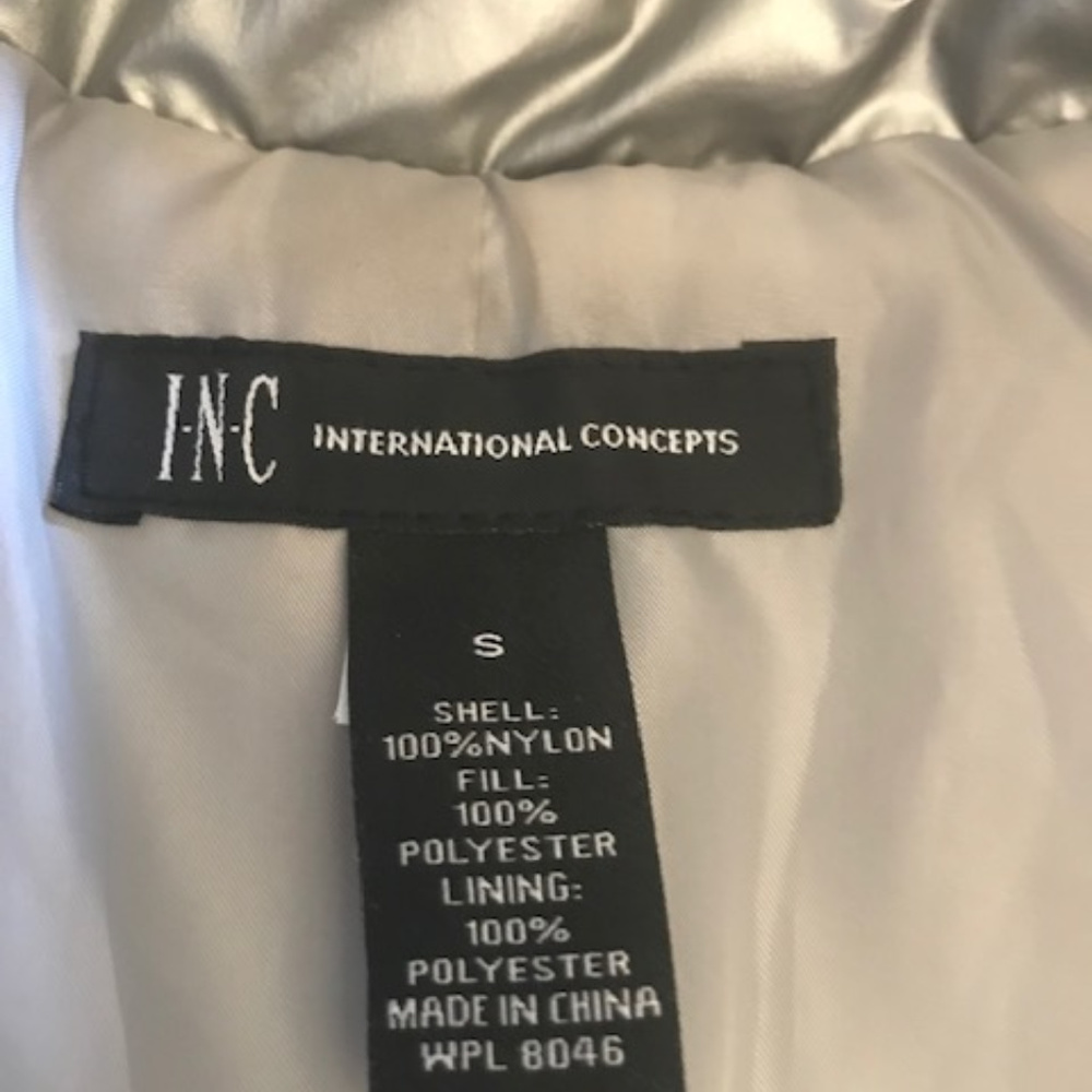 INC International Concepts Silver Quilted Vest - Picture 6 of 7